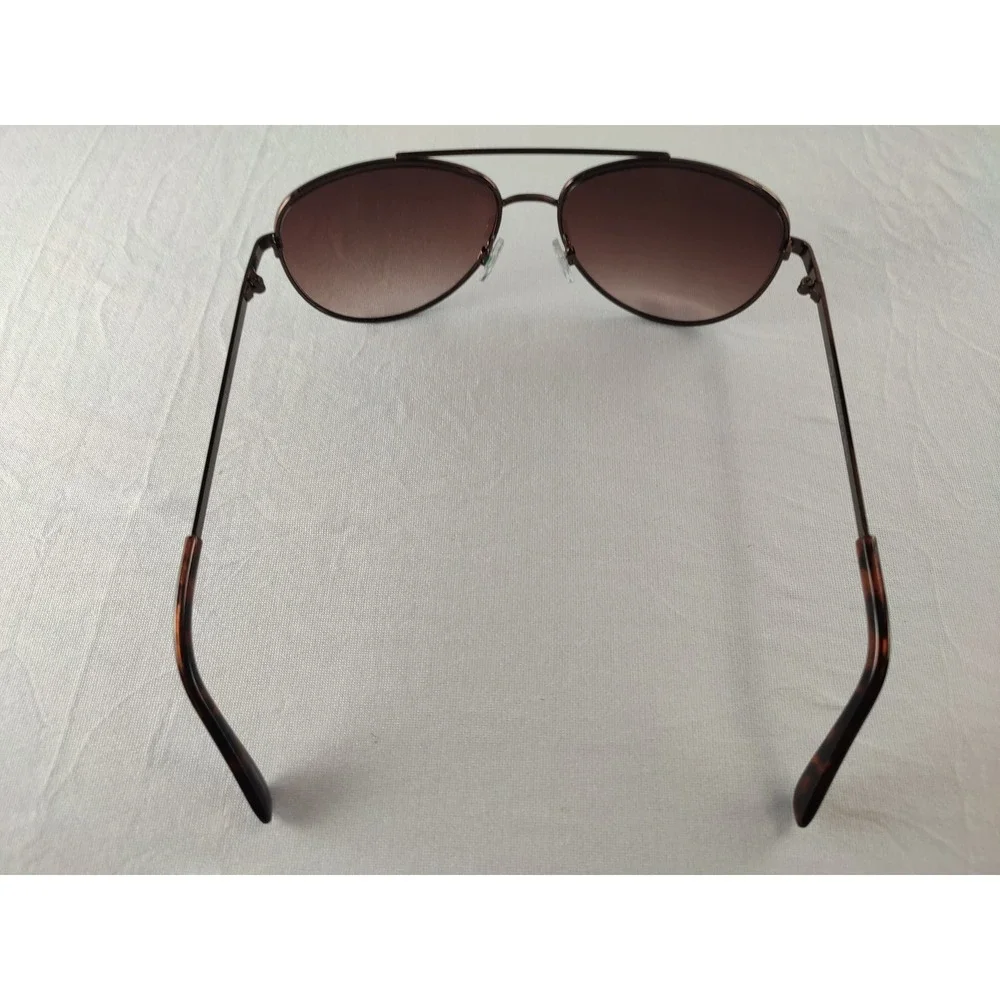 O by Oscar de la Renta 3041 Aviator Sunglasses Brown Gradient 55-15-135